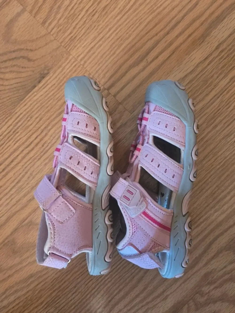 Sandal for kids closed Toe with protective wide toe size 12